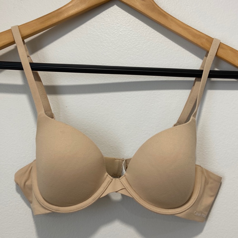 Calvin Klein Full Coverage T-Shirt Nude Bra Women Size 32A